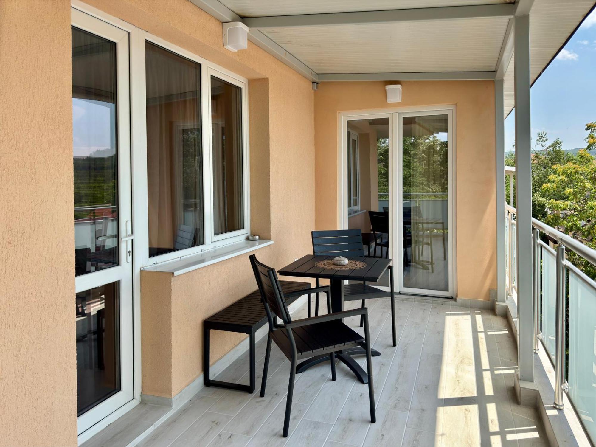 Parkview Luxury In City Center 8 Veliko Tarnovo Exterior foto